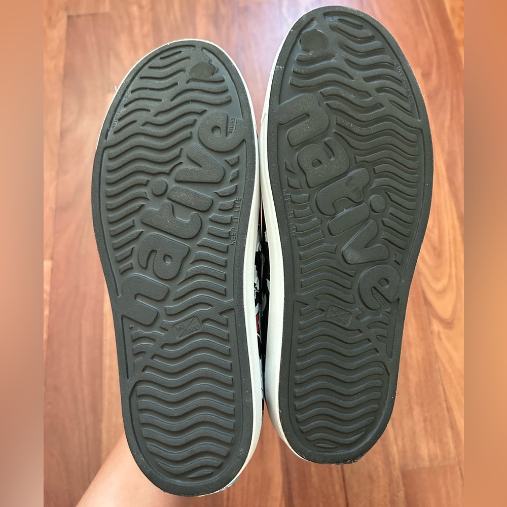 NWT Disney X Native Mickey Mouse Shoes Size M-8 & W-10. - Picture 6 of 8